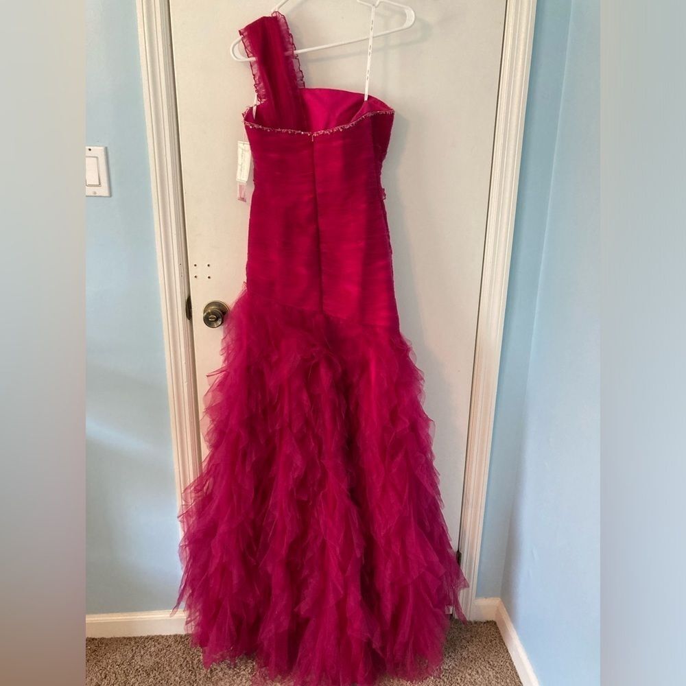 Atelier Alyce Boutique Collections Prom Dress Pink Size 4 NWT Ruffles 1 shoulder - Picture 3 of 9